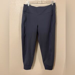 NWOT Gray Athleta Ranier Jogger Pants
